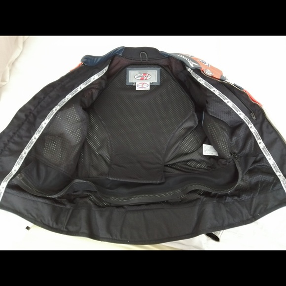 Rocket Motorcycle Racing Jacket - Leather - Picture 8 of 8